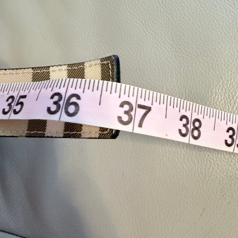 Burberry Check Buckle Belt 32/80 Archive Beige & Black
Leather - Picture 4 of 7